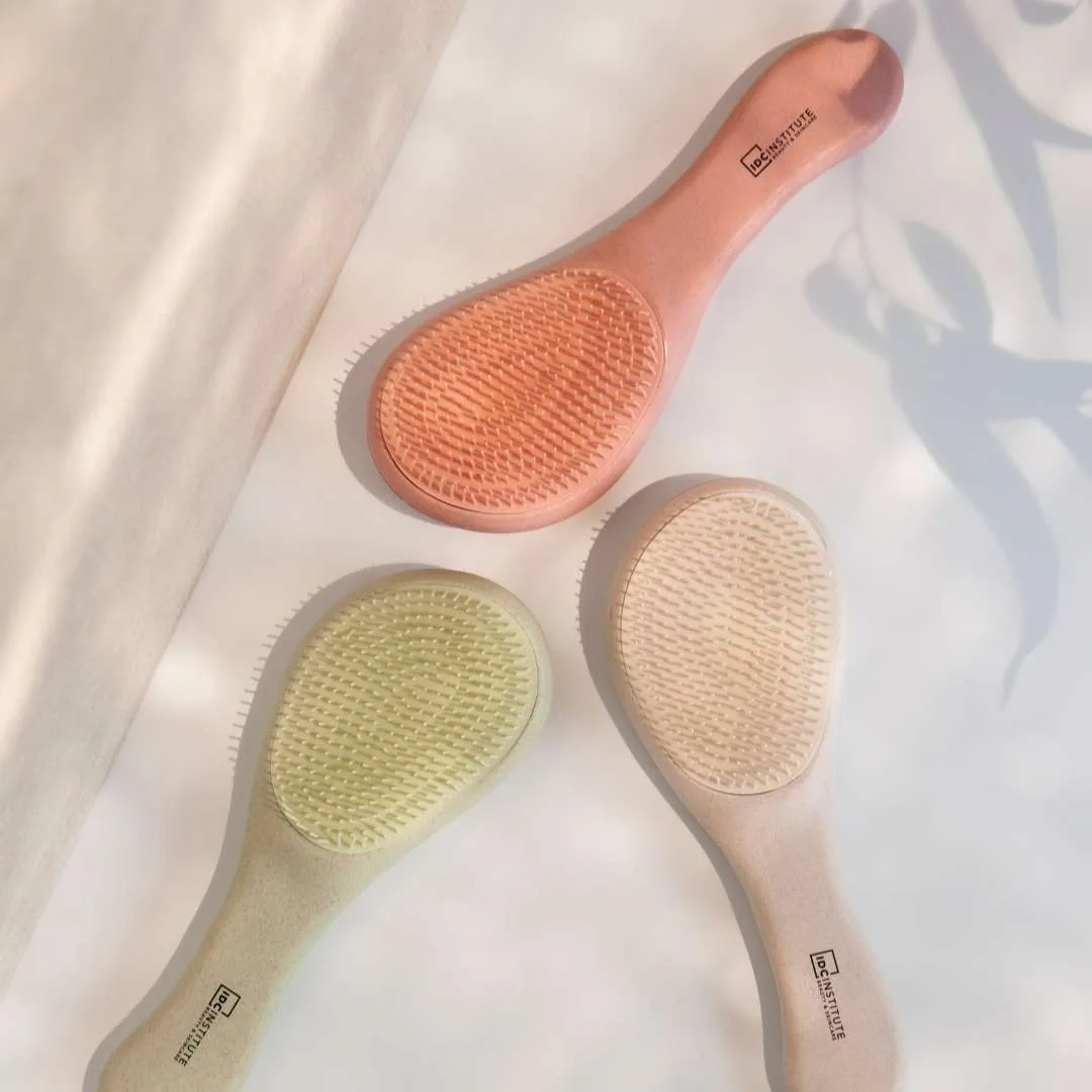 IDC Institute Eco Detangling Hair Brush Εύκολο ξεμπέρδεμα IDC Institute Eco Detangling Hair Brush Εύκολο ξεμπέρδεμα