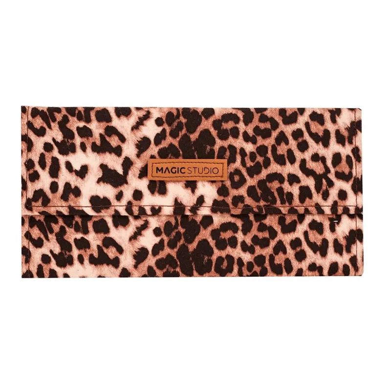 IDC Magic Studio Absolute All In One Make Up Kit 88 colors (4) Ένα ολοκληρωμένο σετ μαγικιάζ που χωράει άνετα στη μικρή βαλίτσα σας IDC Magic Studio Snake Wild Βig Palette