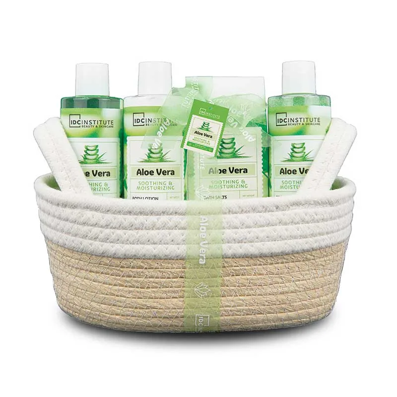 IDC Institute Aloe Vera Series BATH Gift Set - Shower Gel 250ml, Body Lotion 250ml, Body Scrub 250ml & Bath Salts 100g