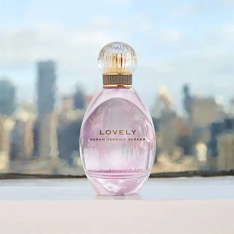 Sarah Jessica Parker Lovely Άρωμα για γυναίκες Eau de Parfum 30ml Sarah Jessica Parker Lovely Άρωμα για γυναίκες Eau de Parfum 30ml