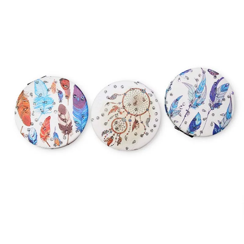 D&H-Pocket-Mirror-Διπλό-Καθρεφτάκι-Τσέπης-Φ-7,3-Λευκό-με-Σχέδια-και-Στρας-4 D&H Pocket Mirror Διπλό Καθρεφτάκι Τσέπης Φ 7,3 Λευκό με Σχέδια και Στρας