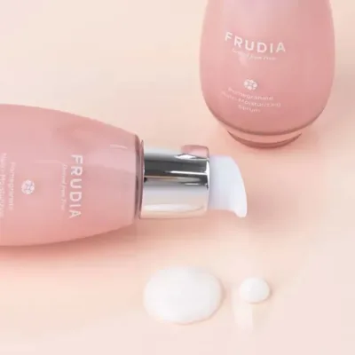 FRUDIA Pomegranate Nutri-Moisturizing Serum Vegan Ενυδατικός Ορός Προσώπου με Ρόδι για Αντiγήρανση & Σύσφιξη 50gr