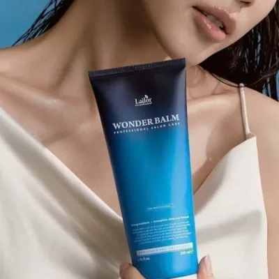 LADOR Wonder Balm Μαλακτική Μάσκα Μαλλιών με Υδρολυμένο Μετάξι για Mεταξένια Υφή 200ml