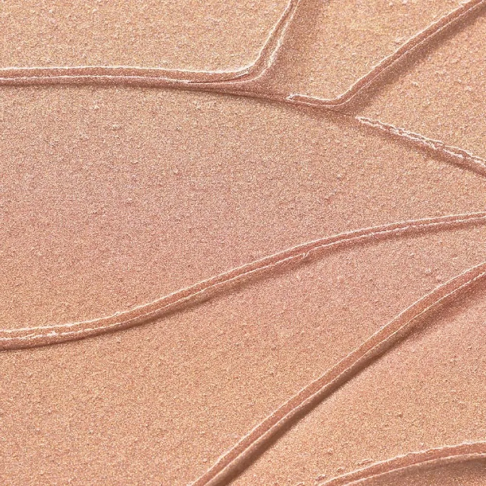 Essence-Baby-Got-Glassy-Glow-Stick-Highlighter-No-10-Golden-Aura-03 Essence Baby Got Glassy Glow Stick Highlighter No 10 Golden Aura